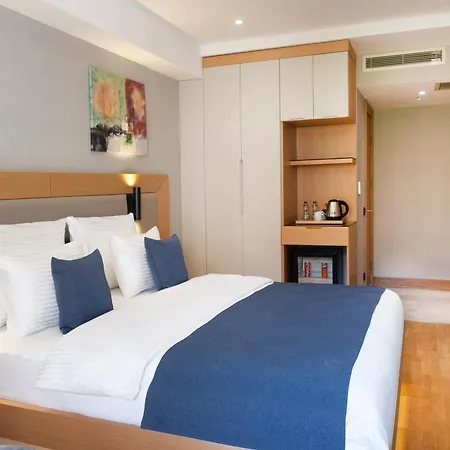 Taksim Pera Star - Istiklal Street 4*