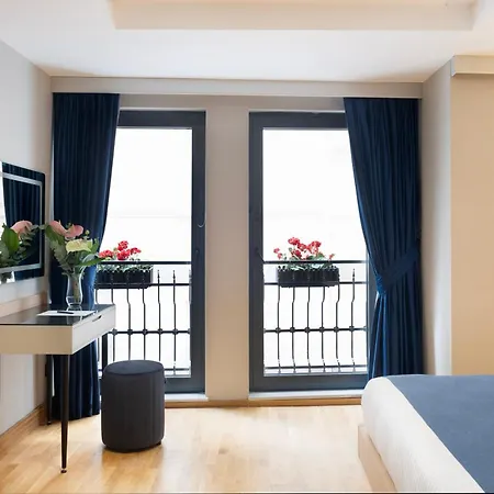 Taksim Pera Star - Istiklal Street 4*