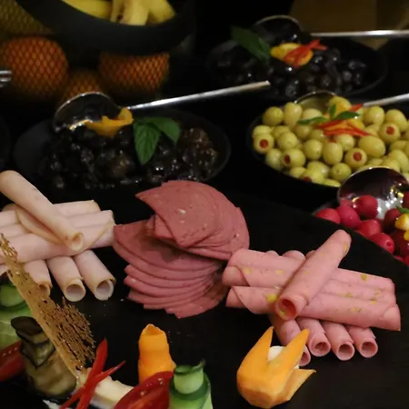 Taksim Pera Star - Istiklal Street Hotel 4*