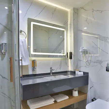 Hotell Taksim Pera Star - Istiklal Street