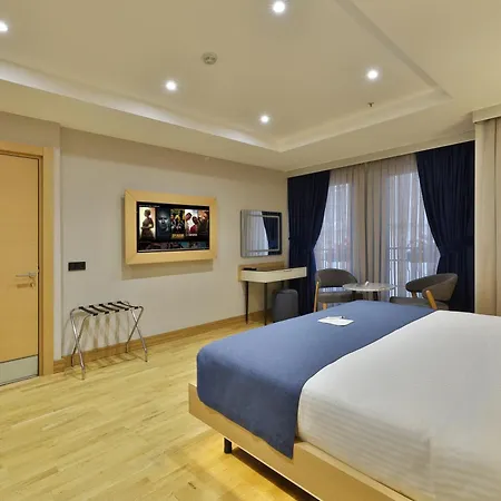 酒店 Taksim Pera Star - Istiklal Street 4*