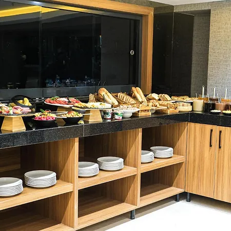 Taksim Pera Star - Istiklal Street 호텔