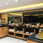Taksim Pera Star - Istiklal Street Hotel 4*