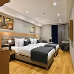 Taksim Pera Star - Istiklal Street 4*